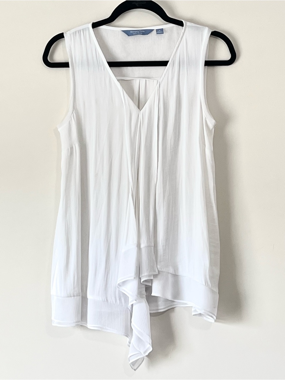 Simply Vera Vera Wang White V-Neck Ruffle Front Sleeveless Top - Picture 3 of 10